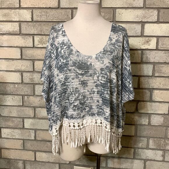 3for$20 blouse cover top medium - Picture 1 of 5